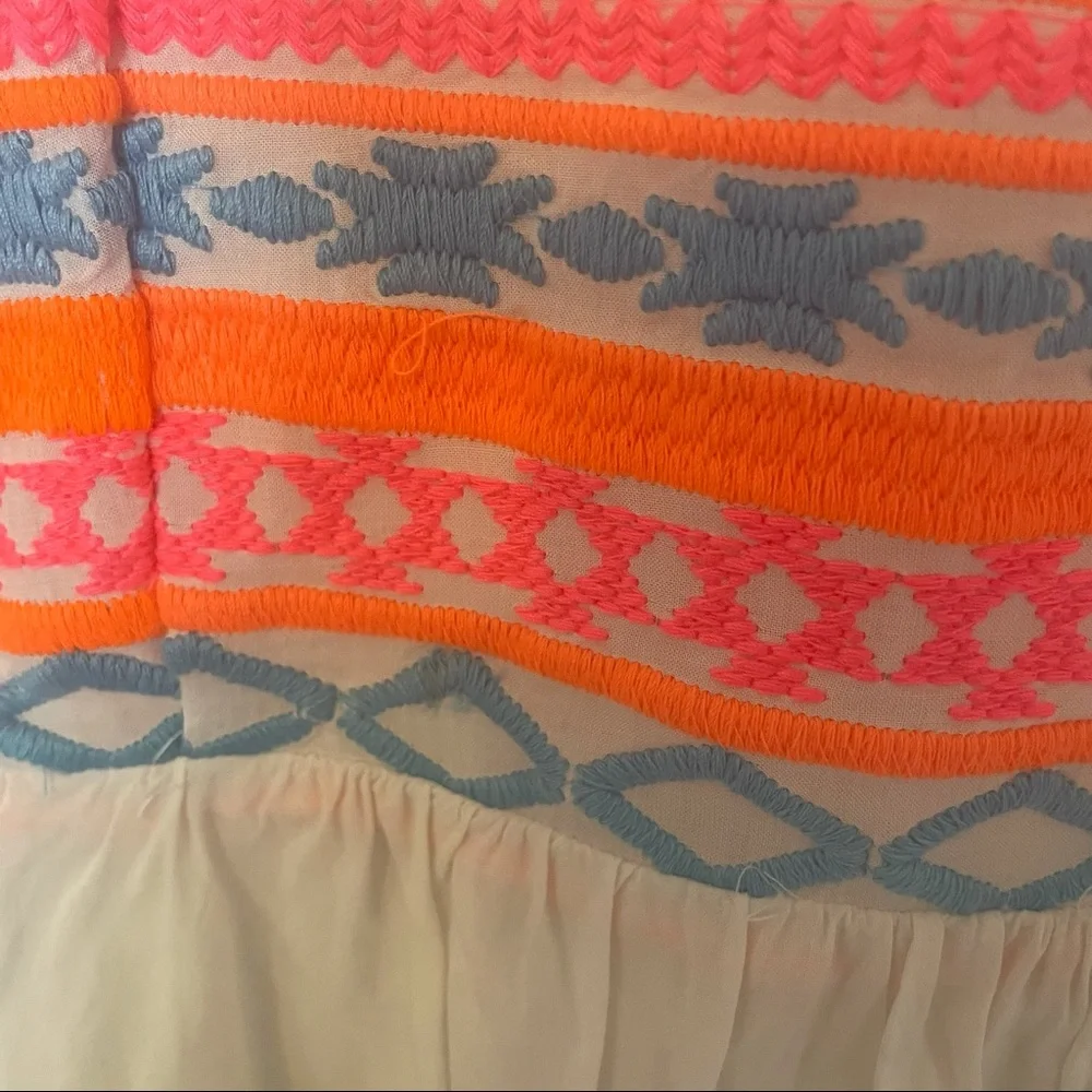 Gauzy Neon and White Dress - Picture 5 of 9